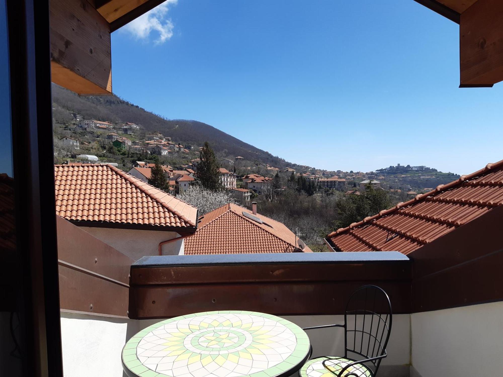 Raggio Di Sole Bed & Breakfast อาเจโรลา ภายนอก รูปภาพ